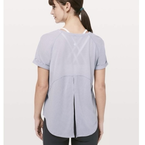 lululemon athletica Tops - lululemon athletica Light Gray Short Sleeve Tee
